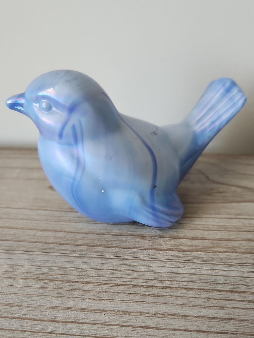 Vintage Fenton Blue White Marbled Slag Glass Iridescent Bird Figurine